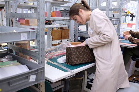 atelier asnieres louis vuitton|louis vuitton factory paris.